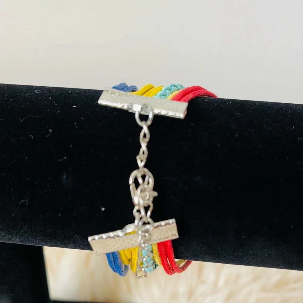 Friendship bracelets - Picture 5 of 6